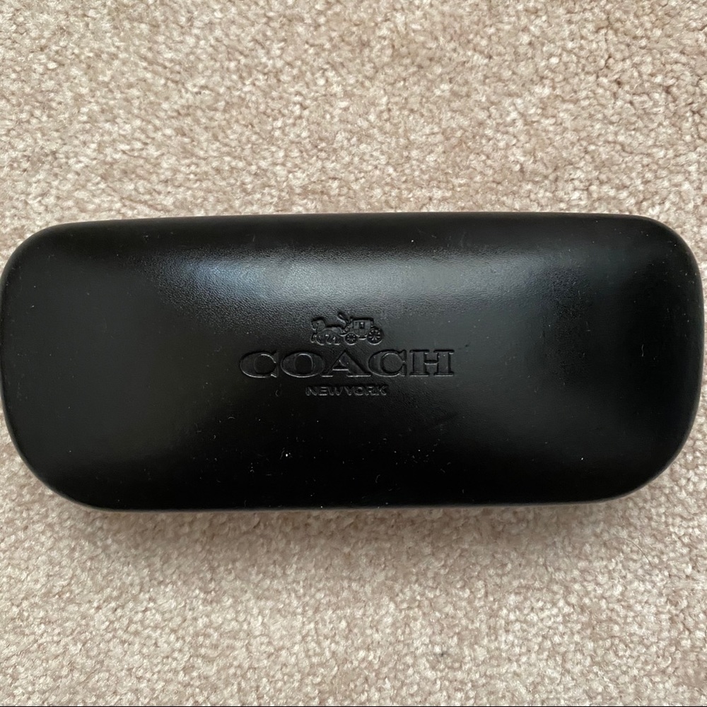 Black leather Coach sunglasses case - Picture 2 of 7